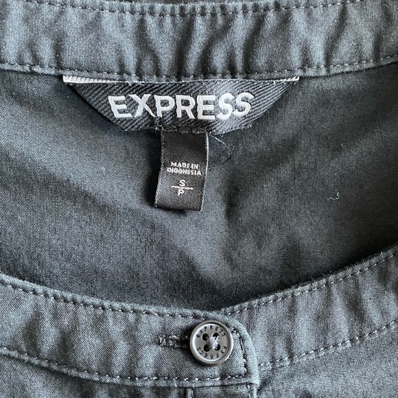 Express Ruffle Mini Sleeved Dress - Picture 6 of 7